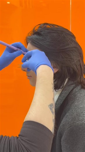 Qui a dit que le piercing à l’arcade était plus à la mode ? 🌟 Il est un des grands classiques du piercing, l’arcade est toujours très demandé, et à raison ! Pour un style affirmé, il est parfait ✨ #studpiercing #studpiercinglehavre #piercing #promotion #jewel #promotionlehavre #lehavre #lehavretourisme #lehavrelife #lehavrecity #piercingideas #piercingjewelry #goldjewellery | Stud Piercing & Bijoux Le Havre