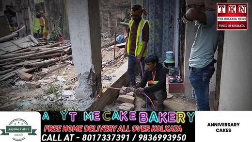 A Navodaya club was being demolished by the Kolkata Municipal Corporation when the people of the area protested against it. | The Kolkata News