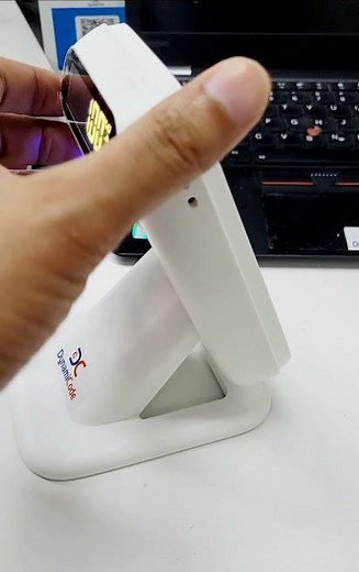 Dynamic QR Soundbox with Dual Screen