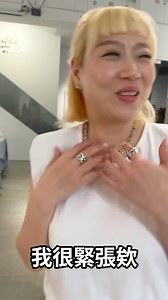 47K views · 357 reactions | 我是不是很認真～藍 #追我ig #kikidiary3333 #kiki老師 #老師好 #插花 #藝術 #VIP活動 #聊天 #有趣 #爆笑 #女兒 #互動 #搞笑 #幸福 | Kiki's diary | Facebook