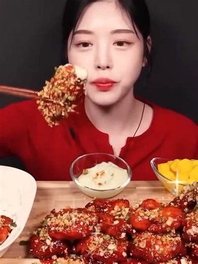 Chicken & Cheeseball Mukbang #bigbites #mukbangkorea #mukbangvideo #fyp #mukbang #asmr #boki | Balyjing