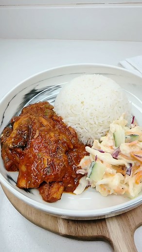 Tinned fish recipe Served with rice and coleslaw #fish #fishtok #easyrecipe #quickrecipes