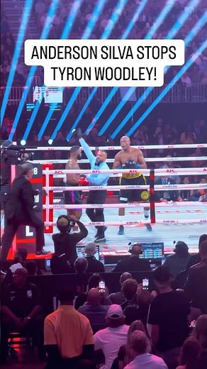 Anderson Silva defeats Tyron Woodley in Round 2! | (Courtesy of Netflix & MVP)