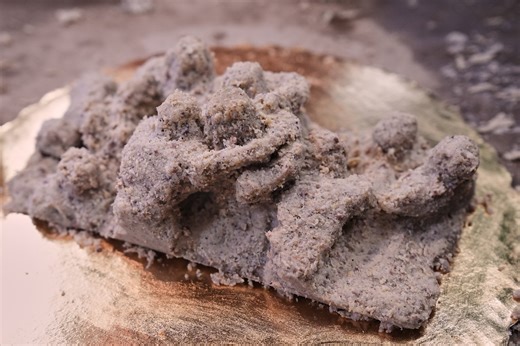 Scrapple sculpture ‘Mush Push’ puts the pig in pigskin, takes 1st place in Eagles country contest