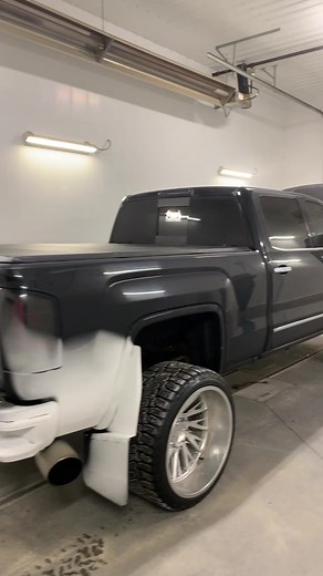 Denali left us stranded in -30 😂 big shoutout to the car wash in Youngstown Sask for keepin us warm last night 🙏🏼 #fyp #lml #duramax #albertadiesel