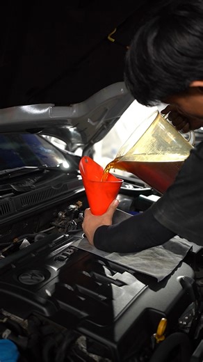 🚗✨ Volkswagen Jetta Maintenance Day at BVT Tuning! ✨🚗 This VW Jetta came in for a complete maintenance package — change oil, oil filter, air filters, and a coolant top-up to keep everything running cool and efficient! 💨🔧❄️ Smooth performance and reliable daily driving unlocked. 🙌 📍 BVT Tuning – 44 Igdalig St, Quezon City 📩 DM us to schedule your installation today! #VolkswagenJetta #VWPH #cars #car #carsofinstagram #carporn #bmw #carphotography #auto #carlifestyle #automotive #photography