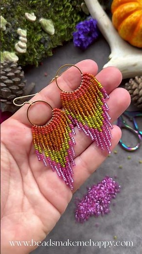 Beaded Earring #tutorial Seed Bead Fringe Earrings Step by Step DIY guide. #diy #beads #seedbeads
