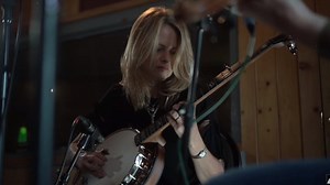 The First Ladies Of Bluegrass Perform ‘The Girl I Left Behind Me’