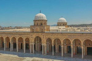 Tunis Guide, Tunis, Tunisia
