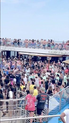 Carnival Cruise Cupid Flex Line Dance 😃! #carnivalcruise #carnivalcruiseship #carnivalvista