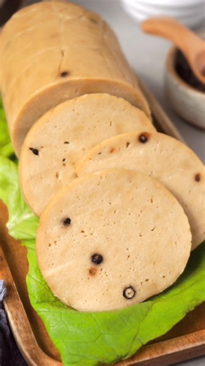 Vietnamese Vegan Bologna #vietnameserecipes #veganrecipes #seitan #veganmeat