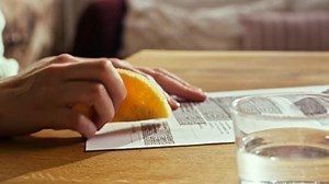 Trodat ID Protector+ Tintenroller (rot) – Datenschutz Rollstempel mit integriertem Paket- & Brieföffner (3-in-1)