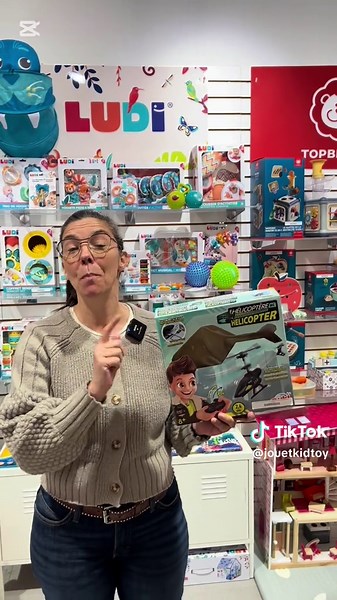 Hélicoptère Télécommandé Buki : Facile et Fun !