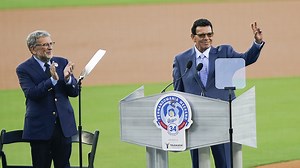 LA City Council proclaims Aug. 11 as Fernando Valenzuela Day
