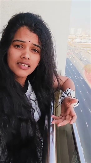 ఎందుకు ఎయిర్పోర్ట్ క్లోజ్ చేశారు దుబాయిలో అంటే? #ytshorts #airport #close #viral