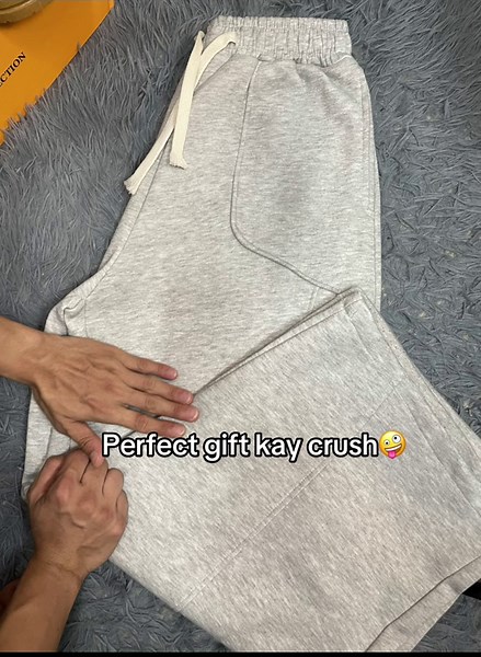 Stylish Baggy Pants Outfit Ideas for Women