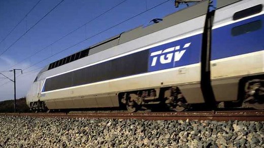 实拍法国高铁TGV动车组，创造世界最快高铁速度记录！