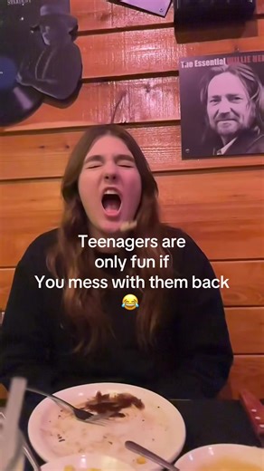 LiveWildLeigh☀️🌊 (@livewildleigh)’s videos with 오리지널 사운드 - 산다라박 Sandara Park