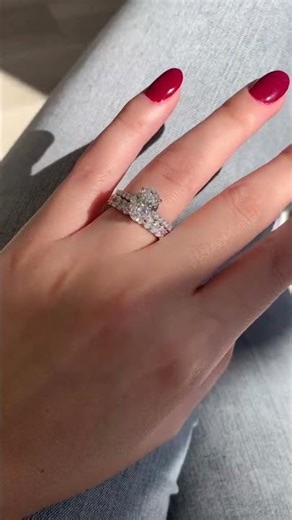 Oval Cut Lab Grown Diamond Bridal Ring Set #shorts #diamondring #labgrown #ovaldiamond #ringset