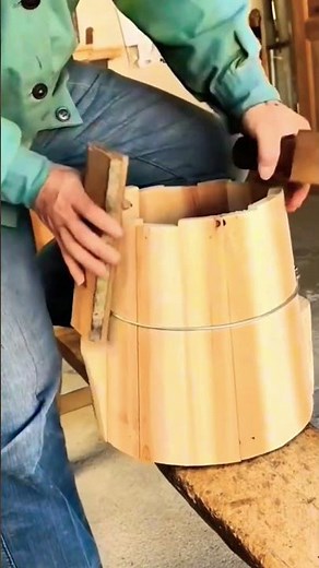 Make a wooden bucket