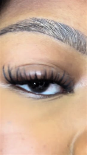 Lash clusters tutorial (beginner friendly) #lashextensions #lashclusters #lashclustersathome
