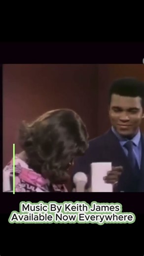 When Flip Wilson HANDS the PHONE to Muhammad Ali on live TV.😂#FlipWilson#comedy