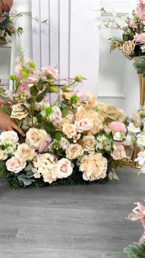 BG386-FB652🌸pink flower centerpieces for forest outdoor wedding&event decorations backdrop #dkbflower #flowerball #weddingflower #backdropflower #flowercenterpieces | Artificial flowers（Fengqiu zhaogang silk flower factory）