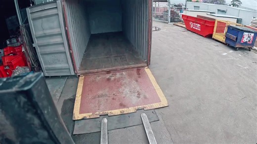 Loading 25tonne of electric motors #electric #motors #scrap #metal #container #export #steel #shipping #20ft #25 #tonne #pov #fyp #satisfying #viral #trending