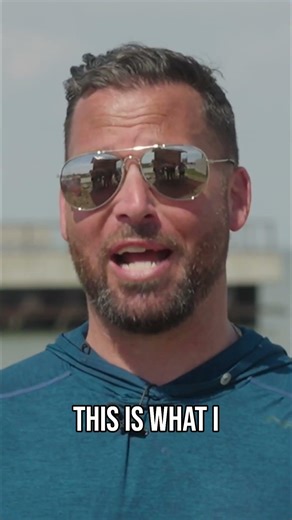 Kayak Sleigh Ride: Big Fish Fight, No Net! #shorts