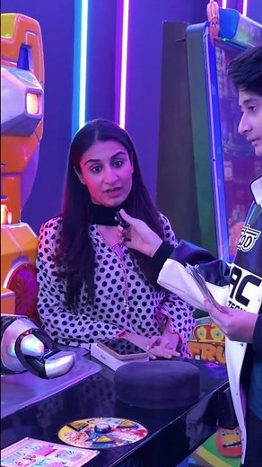 Girl vs Boy Arm Wrestling Challenge for 1 lac😳 #shorts