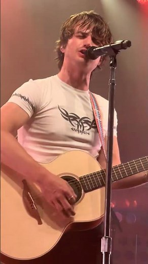 Joe Keery End Of Beginning Concert