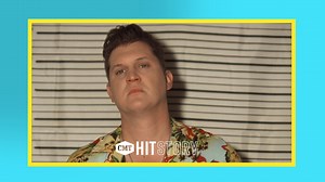 Never a dull moment with these two even when making a hit song! Lauren Alaina and Jon Pardi are the ultimate friendship and duet partner goals 🎶 👫 | CMT