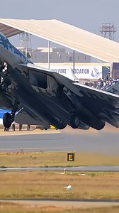137K views · 6K reactions | Su-57 Felon Demo Flight by Russian Legendary Test Pilot Sergey Bogdan at Aero India 2025 Airshow.  #Su57 #su57felon #su57pakfa #su57e #Sky_Fighters_Club #Military #Aviation | Sukhoi Aviation | Facebook