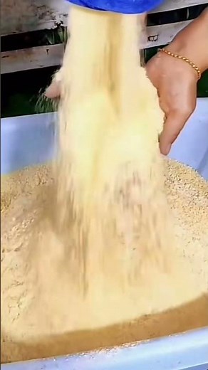 Self suck grain corn grinder crusher machine