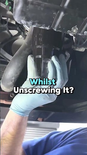 How to clean oil filter change