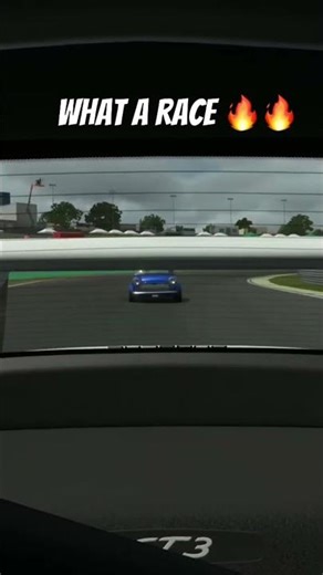 😱 Tiny Classic Mini chases down 2007 Porsche 911 GT3 … #racing #gaming #shorts #gt7