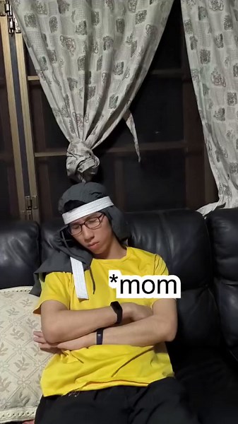 When you cast to family room TV by mistake Music credits: None #commedy #commedyvideo #commedyvines #vines #vine #reel #reels #funny #funnyvideos #shorts #skit #meme #memes #reelfunny #explorepage #fyp #foryou #nsfw #r34 #tv #family
