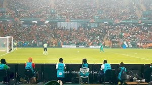 1.4M views · 39K reactions | Tirs au but, Sénégal vs Côte d'Ivoire . 5 tirs à 4 pour la  #KWAME Bah Kwame Bah #YAMOUSSOUKRO  Abonne-toi et partage nos publications. | AwaniSirani | Facebook