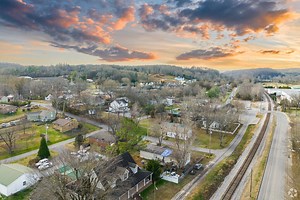 Living in Kingston Springs, TN