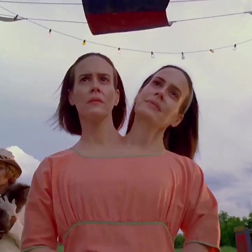 Heartwarming Bette and Dot Scene in American Horror Story