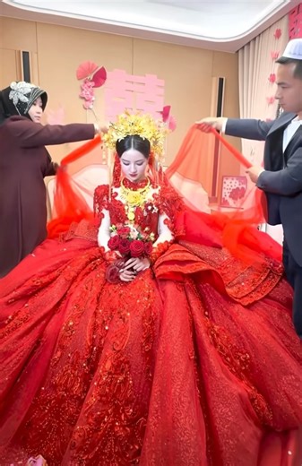 Chinese Muslim Bride 👰‍♀️♥️ #marriage #bridedresses