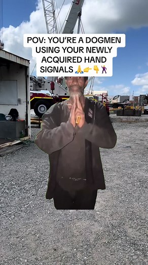 Major Training Group delivers high quality, reliable training solutions that will prepare you for the highest standards of high risk onsite safety and compliance. To work alongside crane operators and truck drivers, as a labourer or construction site worker you need a Dogman ticket – Major Training Group QLD will make it happen. Learn more via the link in our bio! #dogmen #dogging #craneoperator