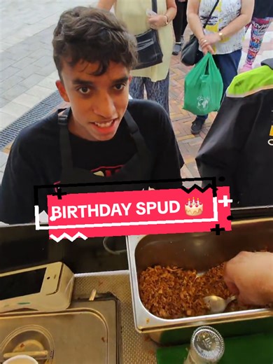 ¡Feliz Cumpleaños a Jacket Potato! 🎂