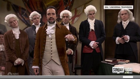 Lin-Manuel Miranda makes surprise ‘Hamilton’ cameo on ‘SNL’