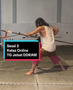 Kelas Silat Online: Teknik Tempur Senjata