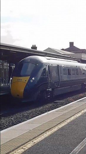 GWR Class 800 Departing Taunton