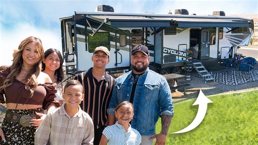 Mom renovated a Toy Hauler RV for full time living!