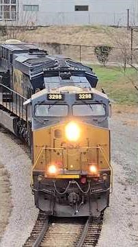 CSX Local Train L619s Horn Echos off of the Buildings of Downtown Raleigh