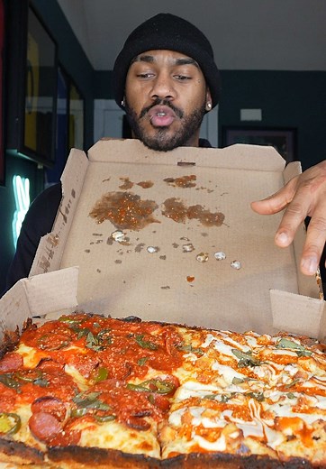 Top Pizza Picks of 2024: A Delicious Review