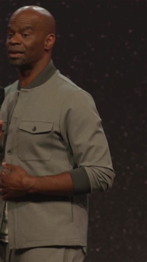 You won't believe this dog's name! 😂🐶 Love clean comedy? Follow for more. #michaeljr #michaeljrcomedy #comedian #fyp #foryourpage #standupcomedy #funny #america #usa #dogs #dogsoftiktok